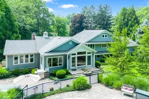 9 Pinehill Dr, Upper Saddle River, NJ 07458 - Photo 3