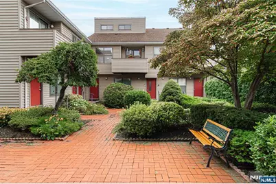 77 Liberty Street 8 #8, Little Ferry, NJ 07643 - Photo 15