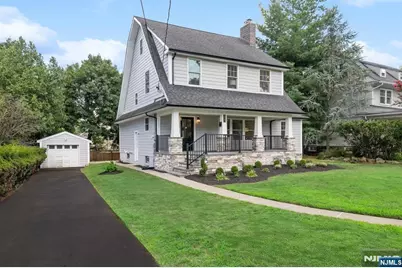 613 Hillcrest Road, Ridgewood, NJ 07450 - Photo 1