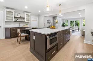 613 Hillcrest Rd, Ridgewood, NJ 07450 - Photo 7