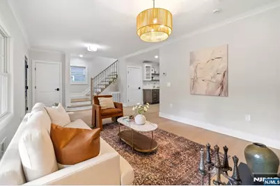 613 Hillcrest Road, Ridgewood, NJ 07450 - Photo 5