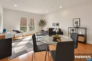 333 The Promenade, Edgewater, NJ 07020 - Photo 5