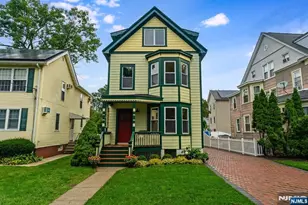 7 Hazelwood Rd, Bloomfield, NJ 07003 - Photo 1