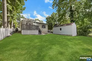 30 John Pl, Bergenfield, NJ 07621 - Photo 27