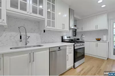 30 John Place, Bergenfield, NJ 07621 - Photo 19