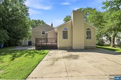 219 Morningside Road, Paramus, NJ 07652 - Photo 33