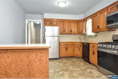 58 Pine, Midland Park, NJ 07432 - Photo 9