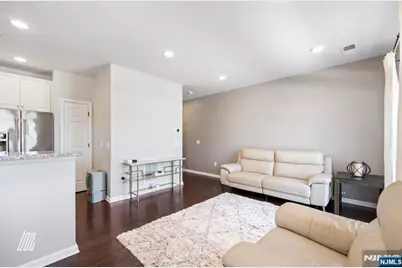 107 Wesmont Drive, Wood Ridge, NJ 07075 - Photo 9