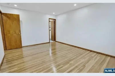6 Miller Avenue 1 #1, Elmwood Park, NJ 07407 - Photo 7