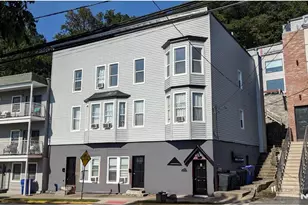 154 Undercliff Ave 1, Edgewater, NJ 07020 - Photo 11