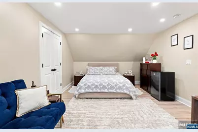 49 Falmouth Avenue, Elmwood Park, NJ 07407 - Photo 21