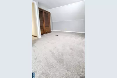 749 Ten Eyck Avenue, Lyndhurst Township, NJ 07071 - Photo 13