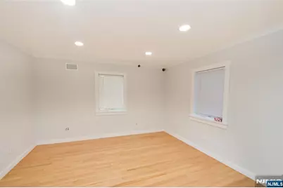 24 Farview Terrace, Paramus, NJ 07652 - Photo 15