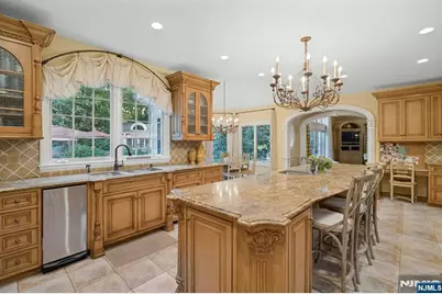 88 Bayberry Drive, Mahwah, NJ 07430 - Photo 9