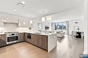 9 Ave At Port Imperial 413, West New York, NJ 07093 - Photo 3