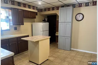 183 Hayward 1st Floor #1st floor, Wallington, NJ 07057 - Photo 3