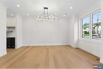 130 Danna Way, Saddle Brook Township, NJ 07663 - Photo 5