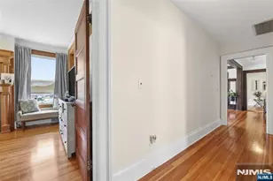 290 Columbia Ave, Fort Lee, NJ 07024 - Photo 9