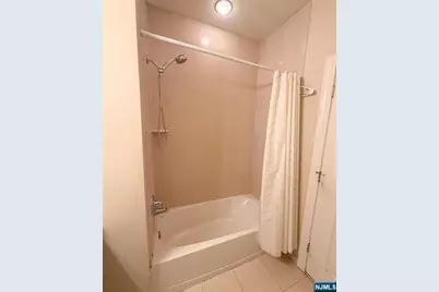 2113 Windsor Park Court #113, Englewood, NJ 07631 - Photo 15