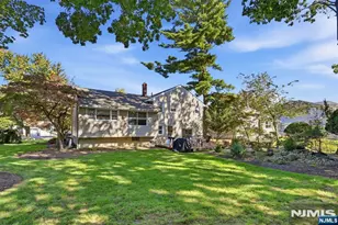 298 Webster Dr, New Milford, NJ 07646 - Photo 21