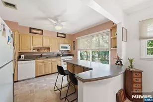 298 Webster Dr, New Milford, NJ 07646 - Photo 7