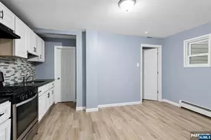 91 43rd St, Bayonne, NJ 07002 - Photo 9