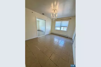 113 Farnham Avenue, Garfield, NJ 07026 - Photo 5