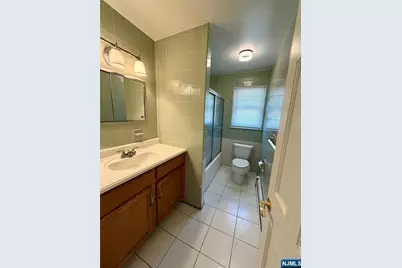 113 Farnham Avenue, Garfield, NJ 07026 - Photo 9
