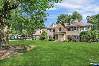 782 Tiffany Avenue, River Vale Township, NJ 07675 - Photo 3