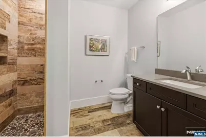 10 Day Avenue, Tenafly, NJ 07670 - Photo 37