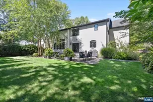 10 Day Ave, Tenafly, NJ 07670 - Photo 45