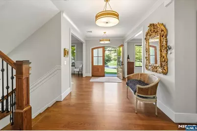 10 Day Avenue, Tenafly, NJ 07670 - Photo 7