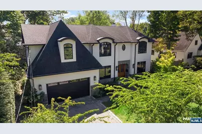 10 Day Avenue, Tenafly, NJ 07670 - Photo 3
