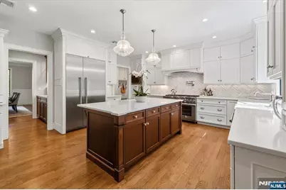 10 Day Avenue, Tenafly, NJ 07670 - Photo 19