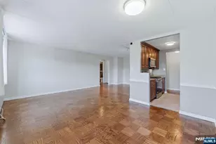 25 Jefferson Street 6D, Hackensack, NJ 07601 - Photo 9