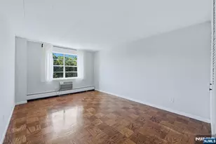 25 Jefferson Street 6D, Hackensack, NJ 07601 - Photo 11