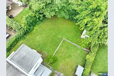 29-31 Linden Street, Lodi, NJ 07644 - Photo 33