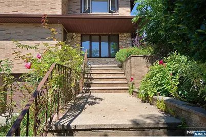 233 8th Street, Palisades Park, NJ 07650 - Photo 1