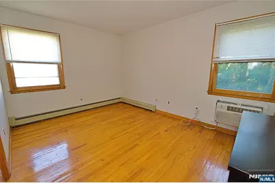 233 8th Street, Palisades Park, NJ 07650 - Photo 11