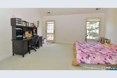 66 Pheasant Run, Old Tappan, NJ 07675 - Photo 17