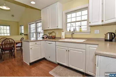 66 Pheasant Run, Old Tappan, NJ 07675 - Photo 9