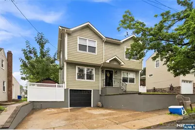 160 Arlington Boulevard, North Arlington, NJ 07031 - Photo 3