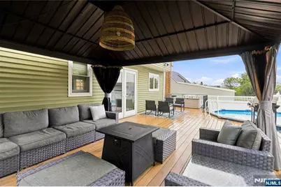 160 Arlington Boulevard, North Arlington, NJ 07031 - Photo 37