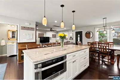 160 Arlington Boulevard, North Arlington, NJ 07031 - Photo 19