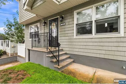 160 Arlington Boulevard, North Arlington, NJ 07031 - Photo 5