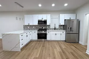 661 Stuyvesant Ave, Trenton, NJ 08618 - Photo 3