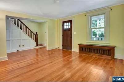 509 Farview Street, Ridgewood, NJ 07450 - Photo 7
