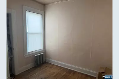 580 Madison Avenue, Paterson, NJ 07514 - Photo 5