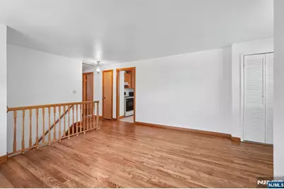 36 Page Drive, Oakland, NJ 07436 - Photo 11