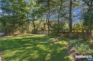 26 Milton St, Cresskill, NJ 07626 - Photo 29